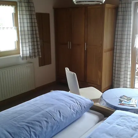 Guest house Gastehaus Attenhauser Unterammergau