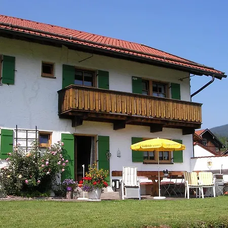 Gasthof Attenhauser *